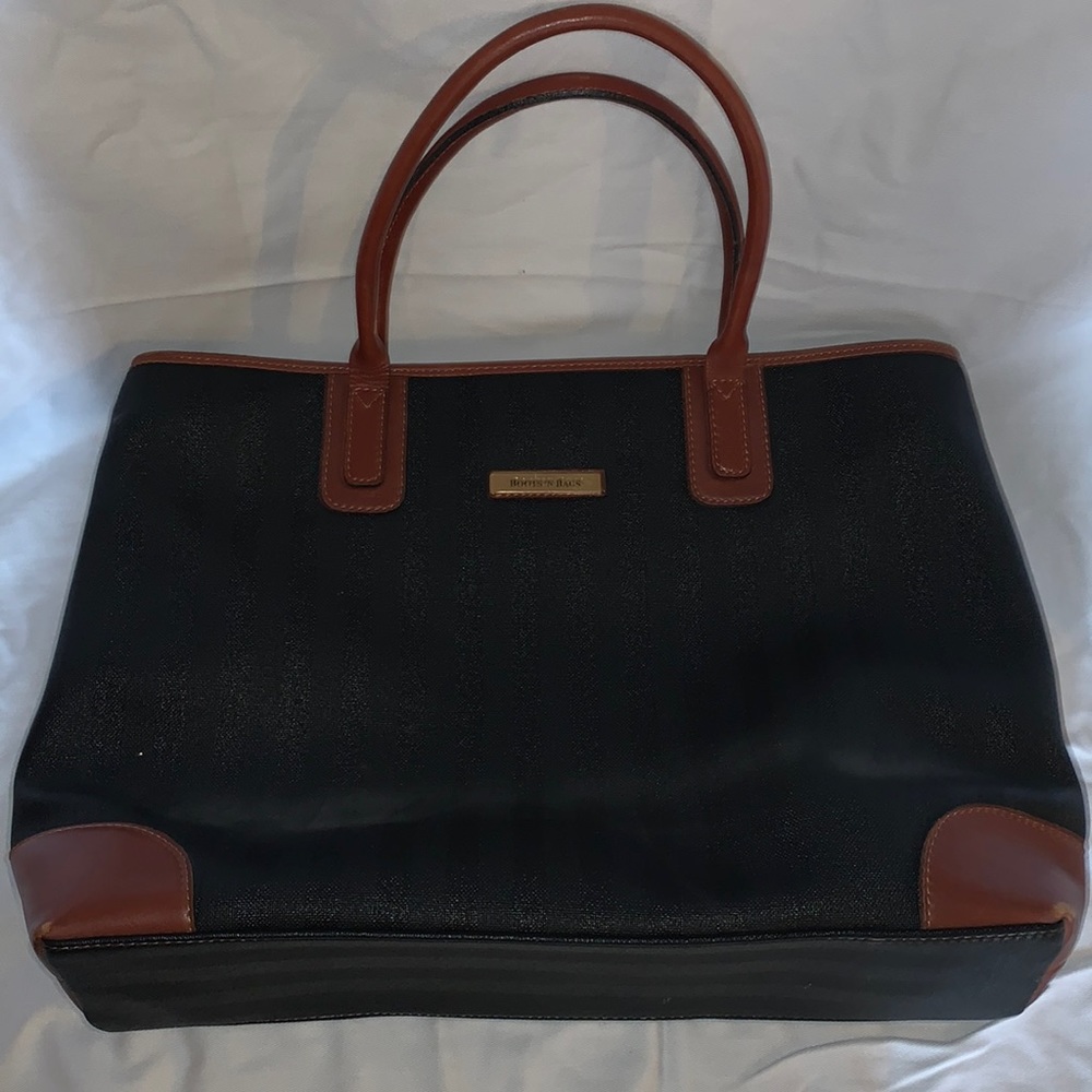 Boots N Bags Genuine Leather 2Tone color 2 zipper Tote Bag Xcellent Condition